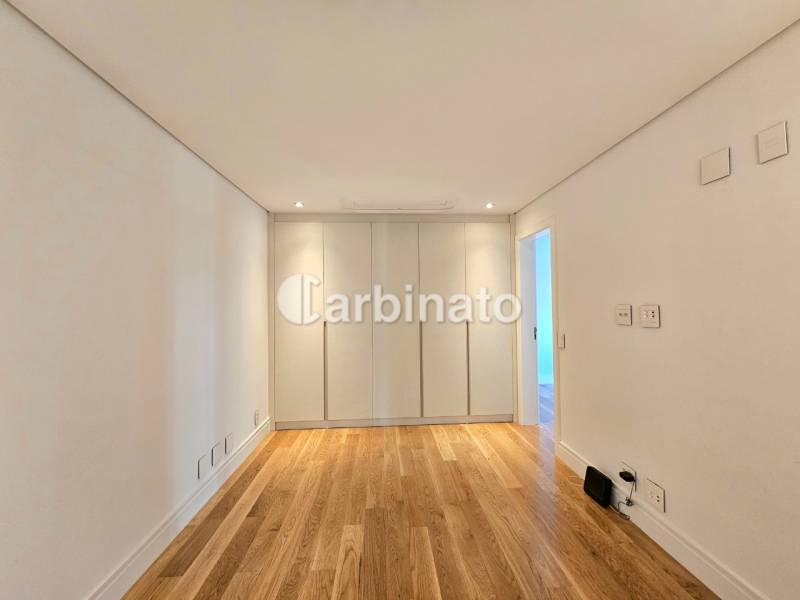 Apartamento à venda na Rua Gabriele D'AnnunzioCampo Belo - 999-095515-5.jpg