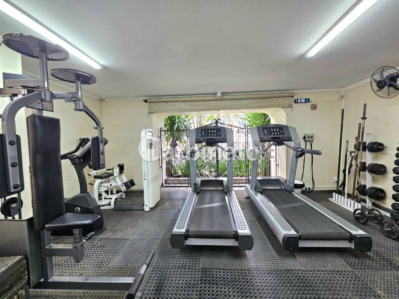 Apartamento à venda na Rua João CachoeiraItaim Bibi - 110849-36.jpg